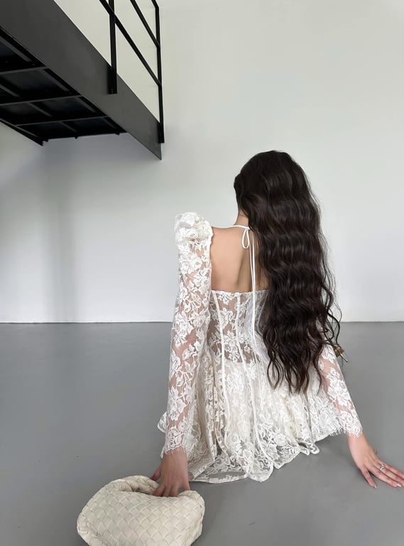 Đầm ren dáng xoè cúp ngực