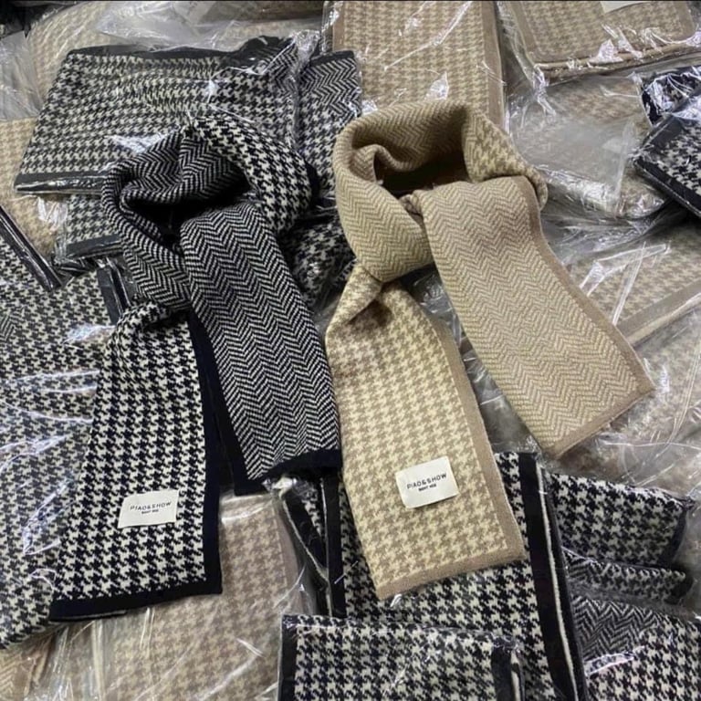 Combo 2 khăn len Ziczac siêu ấm