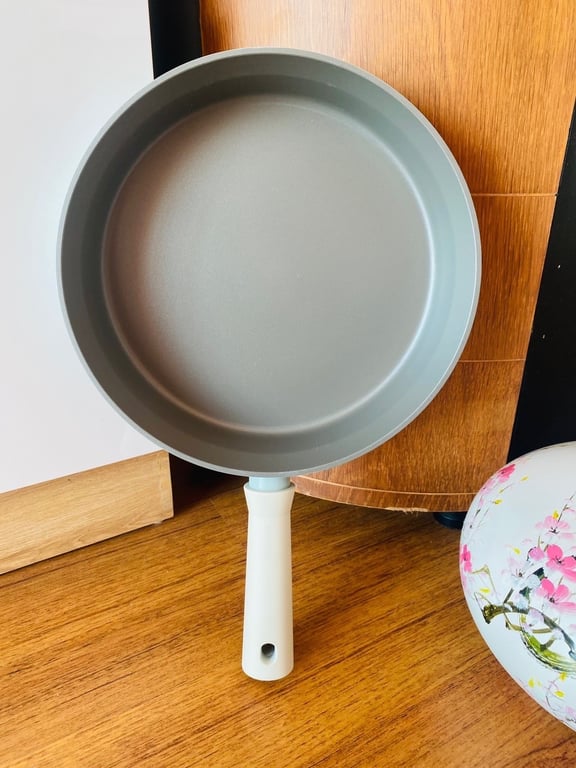 Chảo nông lòng SUIT 26cm LocknLock CSU1263