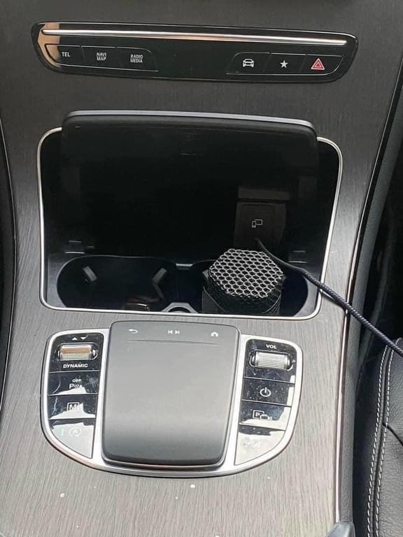 Than hoạt tính chống say xe thái lan