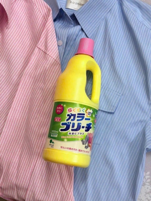 Nước tẩy cho quần áo màu Mitsuei Nhật Bản – Can 1000ml