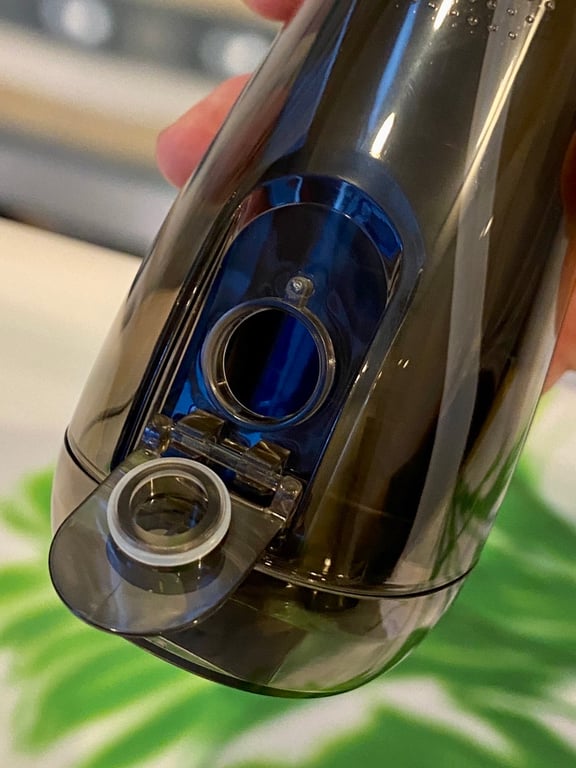 MÁY TĂM NƯỚC CẦM TAY DOZZI