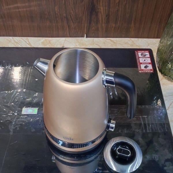 Ấm siêu tốc UNIE UEK1762C