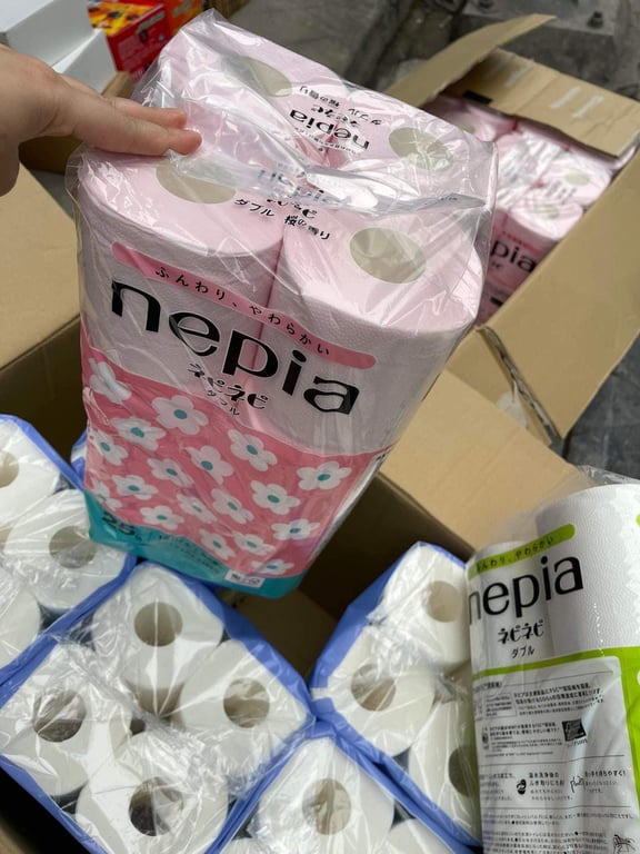 GIẤY VỆ SINH CAO CẤP NEPIA 2 lớp, 1 lốc gồm 12 cuộn