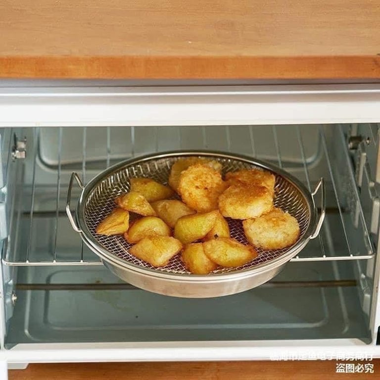 KHAY INOX KÈM VỈ LƯỚI CHẤT LIỆU INOX 304  size 20cm - loại có tay cầm