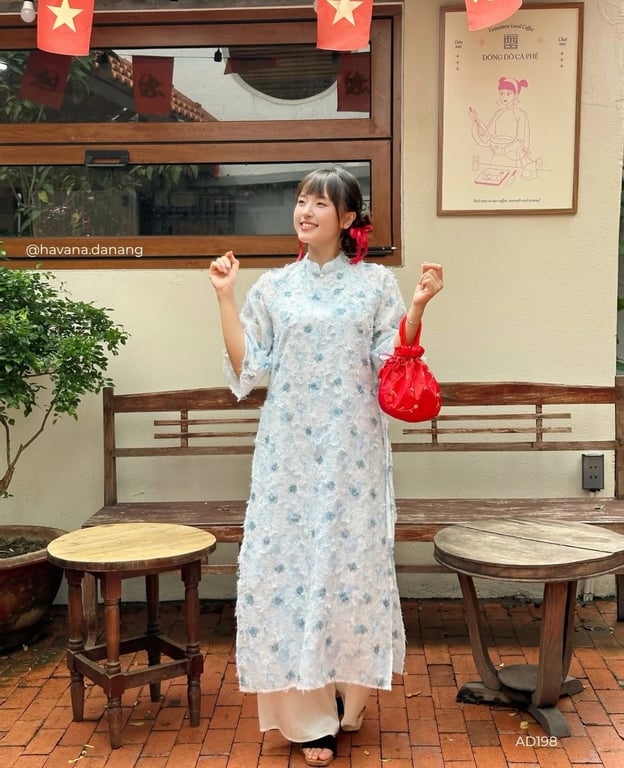 AD HVN Thanh Yến - xanh biển