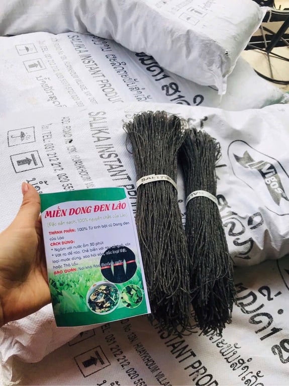 Miến dong đen Lào