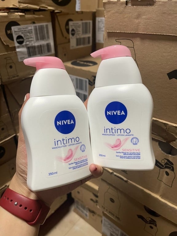 DUNG DỊCH VỆ SINH Phụ nữ NIVEA INTIMO nội địa Đức