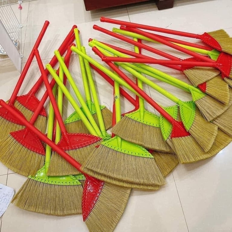 chổi quét nhà cước