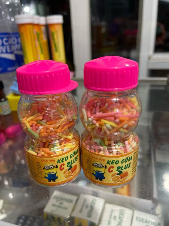 cốm doremon lố/10 con