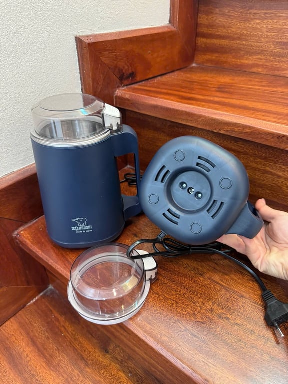 máy xay khô Zojirushi