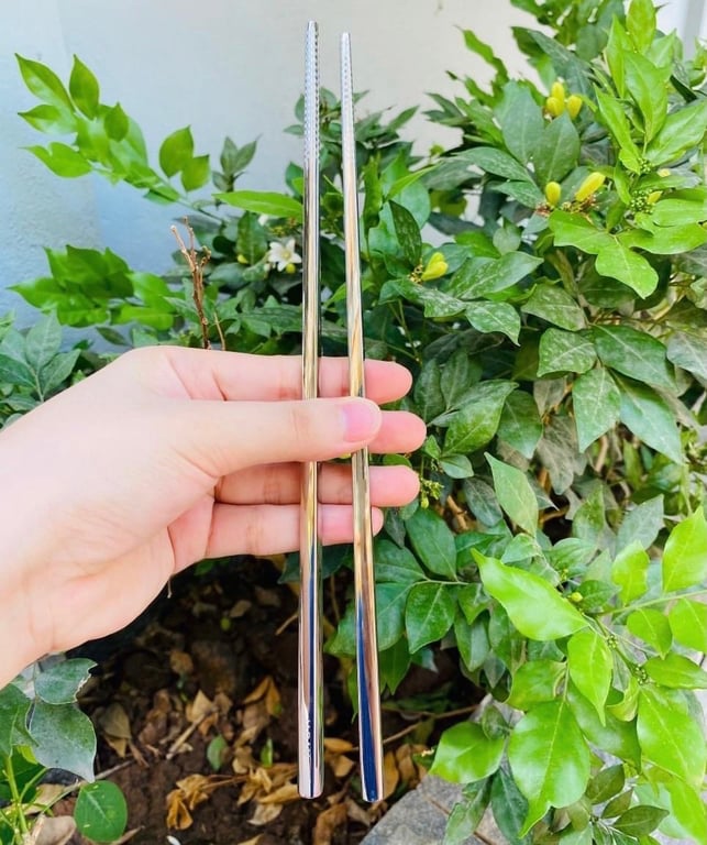 Set 5 đôi đũa inox 304 đặc ruột Japan mẫu hoa văn màu bạc ST1190