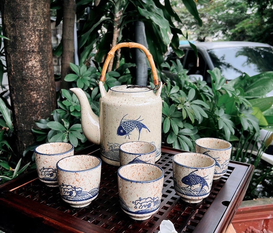 BỘ ẤM TRÀ GỐM SỨ CAO CẤP HOA VĂN CỔ