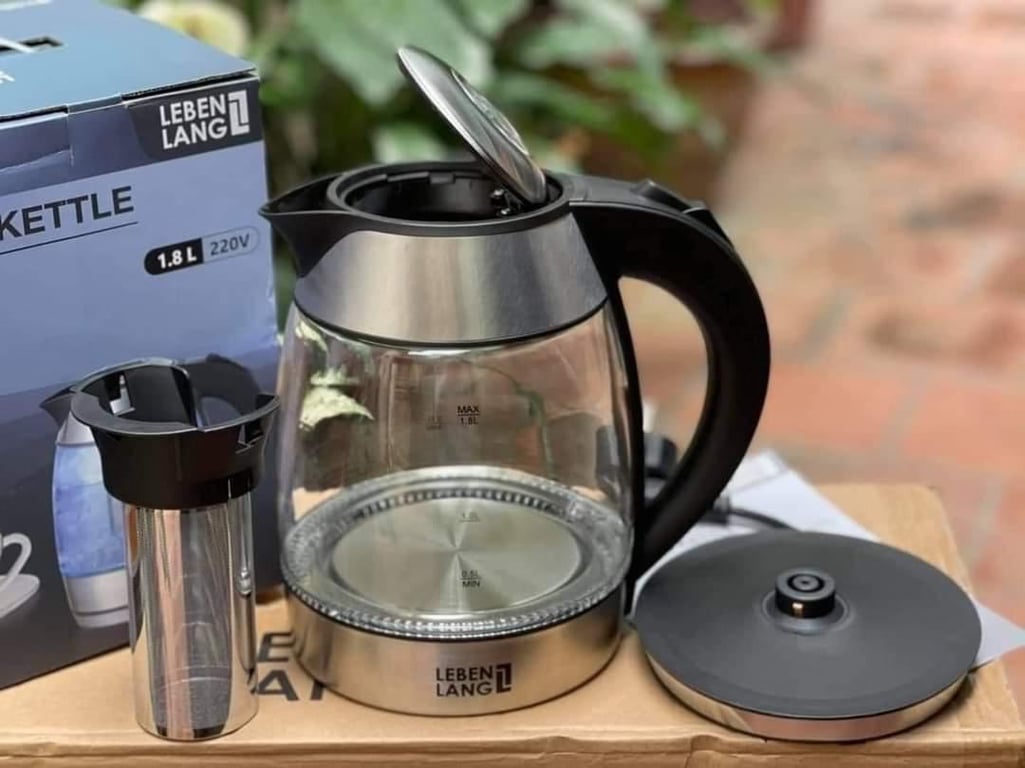 Ấm siêu tốc thủy tinh Lebenlang 1L8 LBE2819