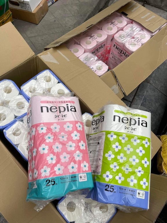 GIẤY VỆ SINH CAO CẤP NEPIA 2 lớp, 1 lốc gồm 12 cuộn