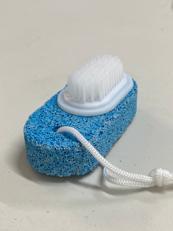 chải chà gót chân đá san hô kèm bàn chải cọ móng Nhật Bản