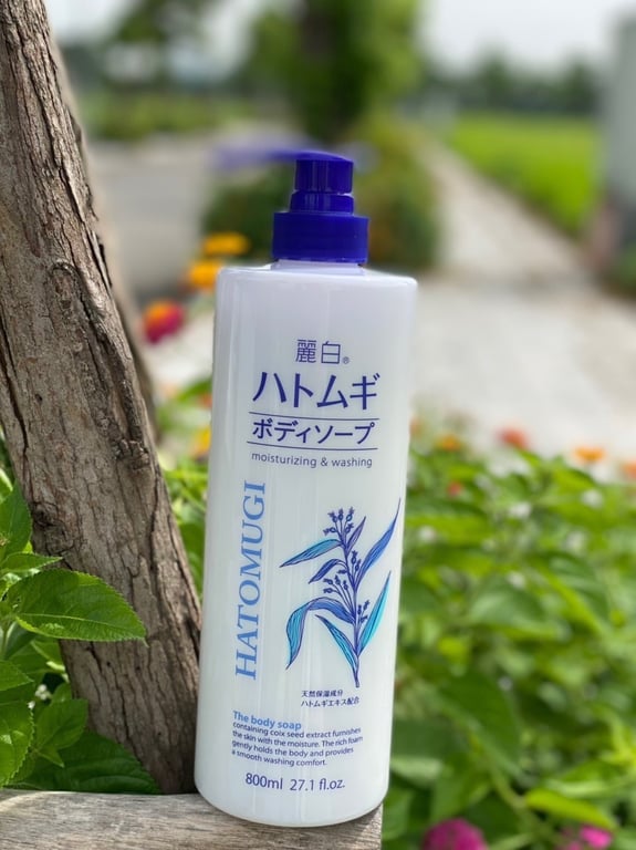 SỮA TẮM TRẮNG DA NHẬT HATOMUGI 800ml NHẬT BẢN