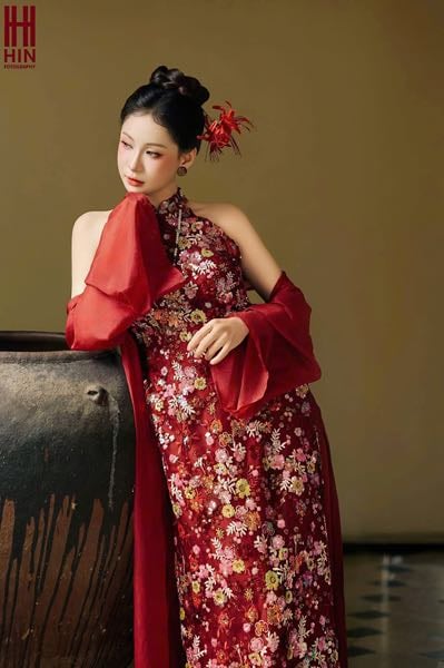 AD yếm kim sa đỏ (có bigsize)