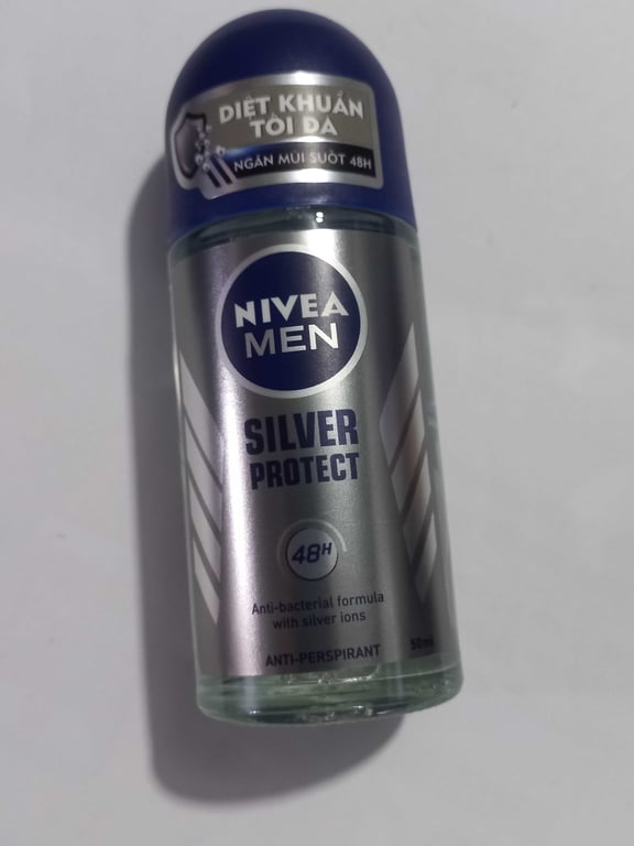Lăn nivia men nam Phân tử bạc c/50ml