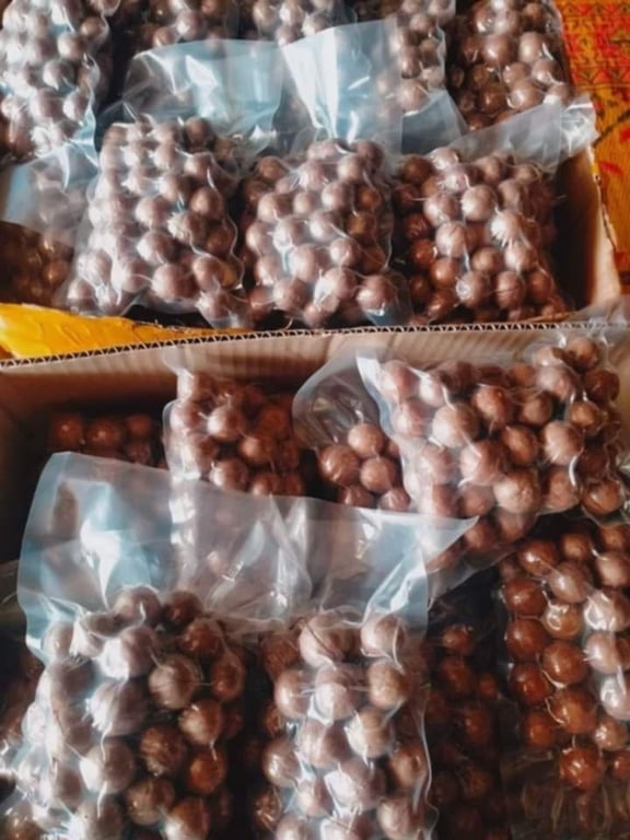 Macca sấy khô nứt vỏ gói 0.5kg