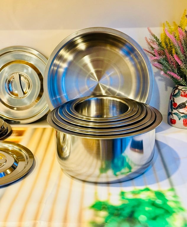 SET 8 TÔ INOX CÓ NẮP, ĐÁY TỪ DÙNG LÀM NỒI NẤU