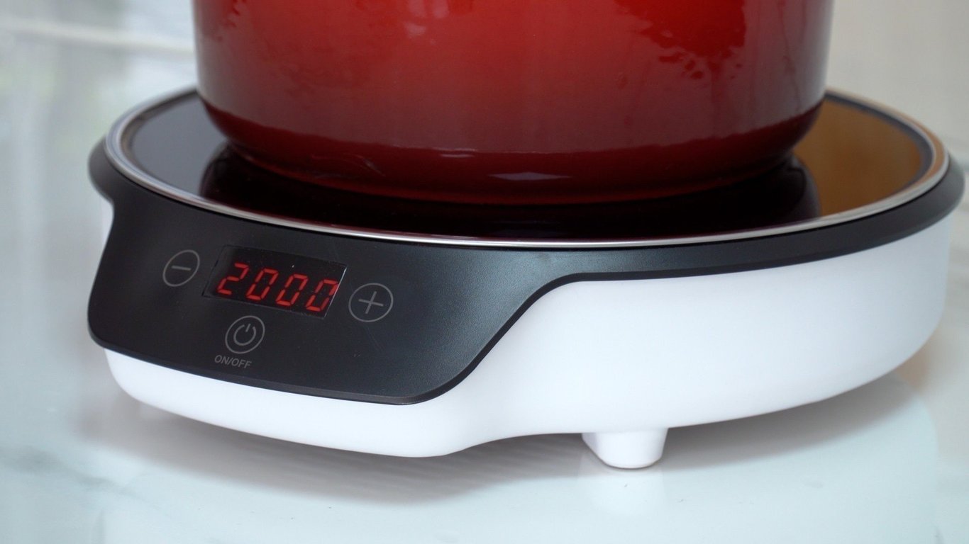 Bếp từ đơn tròn FI2000RS Ferroli