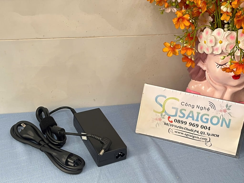 Nguồn Pc Nuc Asus  90w > 4.7A