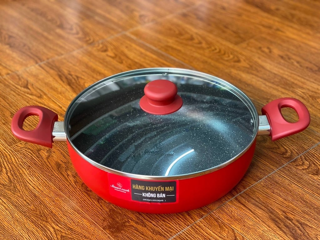 NỒI LẨU CHỐNG DÍNH ELMICH 26CM SMARTCOOK 5552KMB