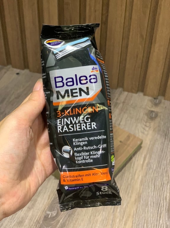 Set 8 dao cạo râu 3 lưỡi Balea Men