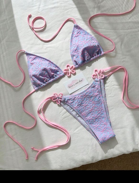 Bikini tím