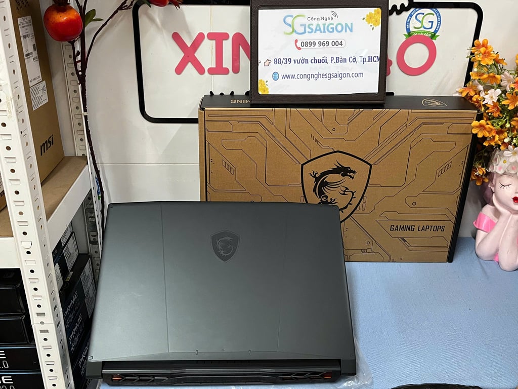 Laptop MSI Katana 15 HX B14WFK 267VN