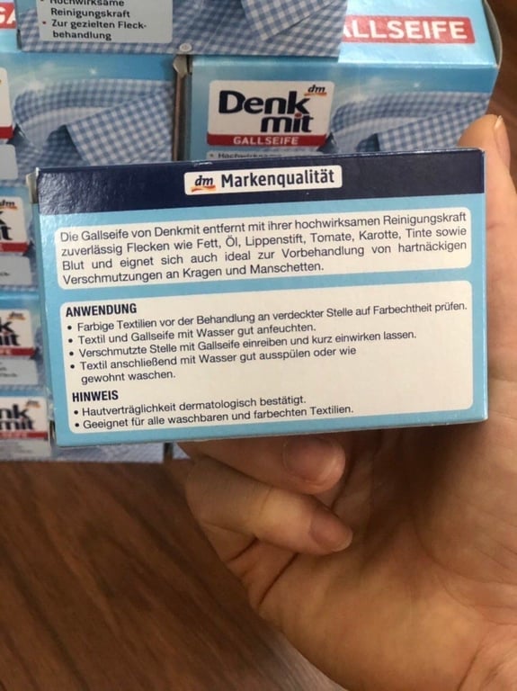 Bánh xà phòng làm sạch cổ áo sơmi Denkmit