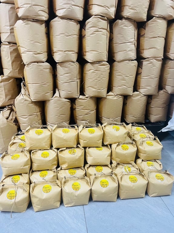 Gạo tám thái - gạo tươi hagagol túi 10kg