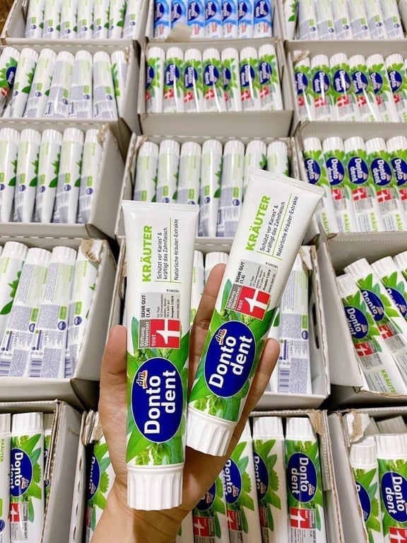 Kem đánh răng Donto Dent của Đức