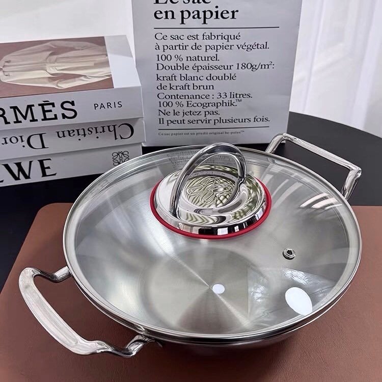 Nồi liền đáy hai quai nắp viền đỏ 20/24cm