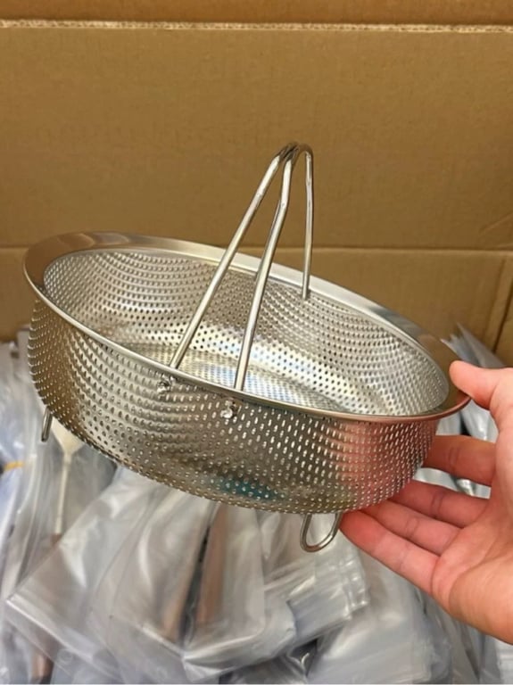 RỔ HẤP INOX 304 CÓ QUAI size 22-24