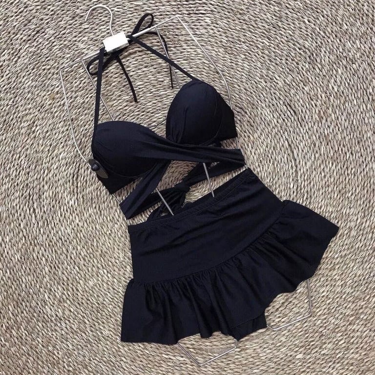 Bikini 2 mảnh chéo đen