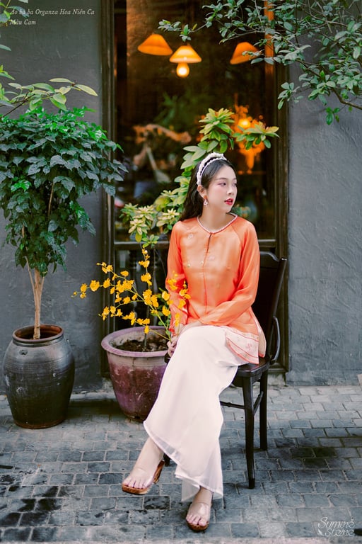 Sumire - Bà ba Hoa Niên Ca cam AA.