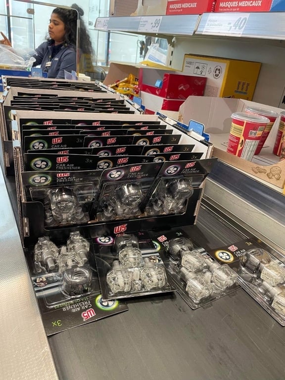 SET 03 NƯỚC HOA Ô TÔ HƯƠNG THƠM NƯỚC PHÁP