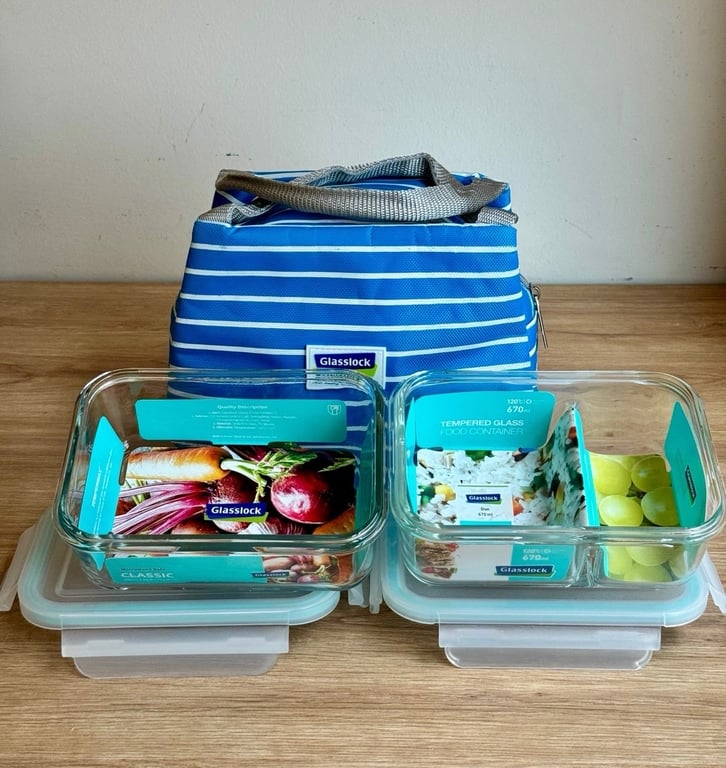 Bộ 2 Hộp cơm Hàn quốc Glasslock kèm túi giữ nhiệt (715ml Và 670ml chia ngăn) GL6771