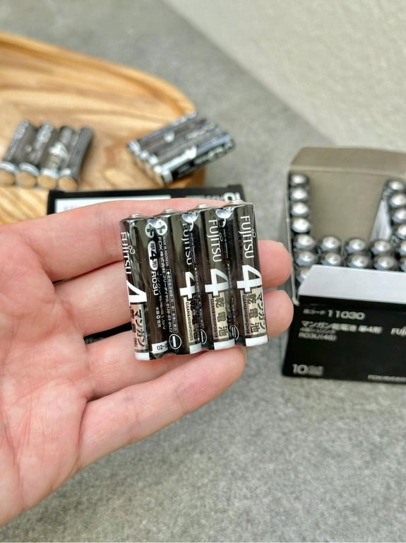 ĐÈN PIN CẦM TAY, BÓNG LED MARUTASU😎