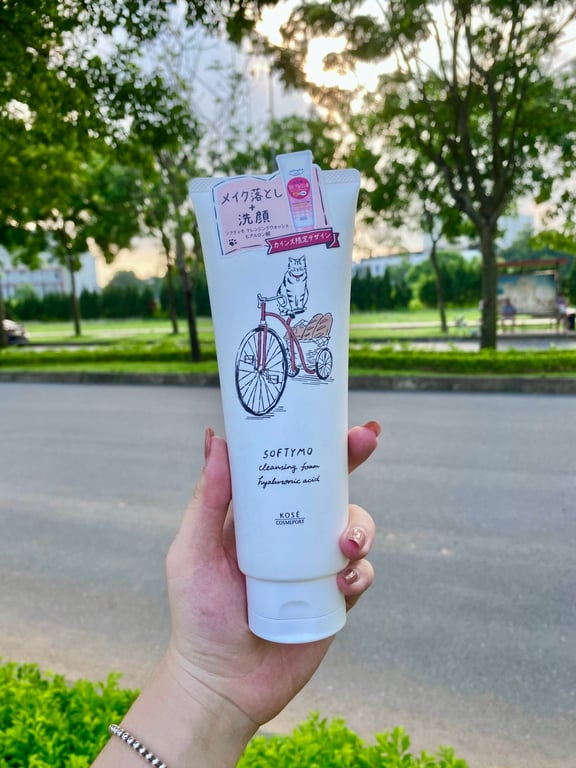 SỮA RỬA MẶT KOSE-SRM QUỐC DÂN CỦA NHẬT