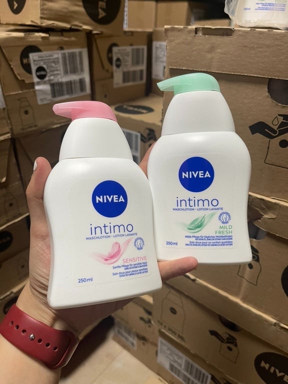 DUNG DỊCH VỆ SINH Phụ nữ NIVEA INTIMO nội địa Đức