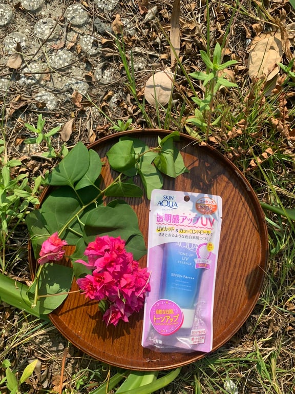 𝐊𝐞𝐦 𝐜𝐡𝐨̂́𝐧𝐠 𝐧𝐚̆́𝐧𝐠 𝐒𝐊𝐈𝐍 𝐀𝐐𝐔𝐀