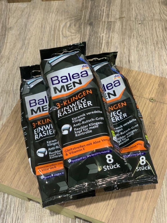 Set 8 dao cạo râu 3 lưỡi Balea Men