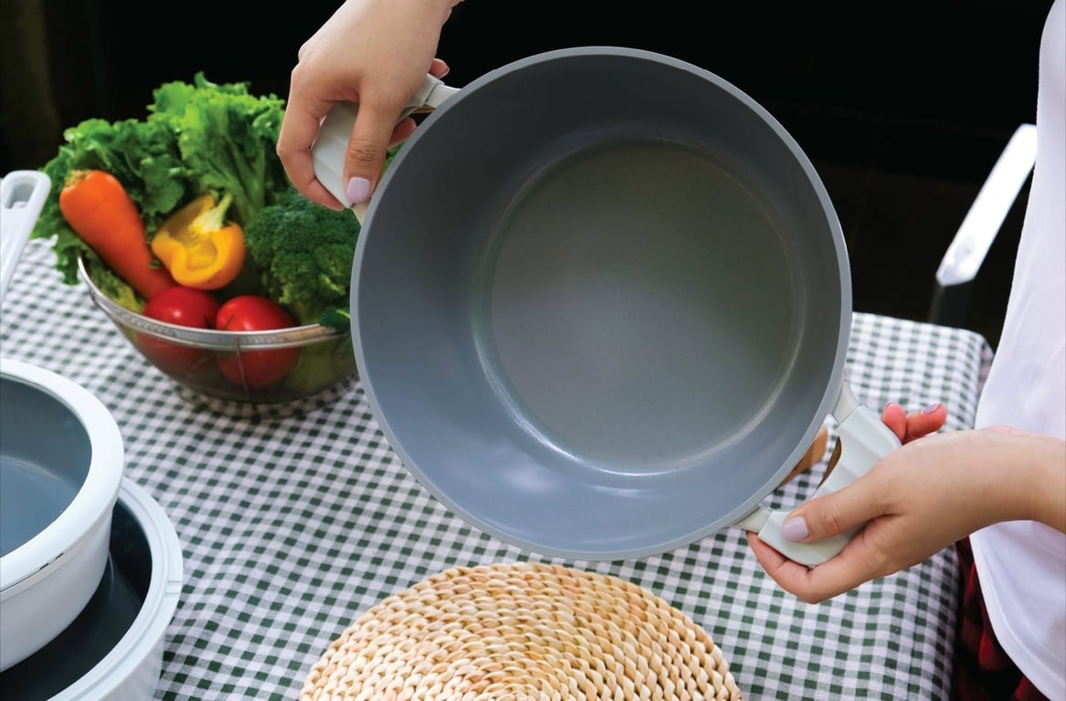 Bộ sưu tập nồi chảo đúc Ocean Waves nhà Kaiyo