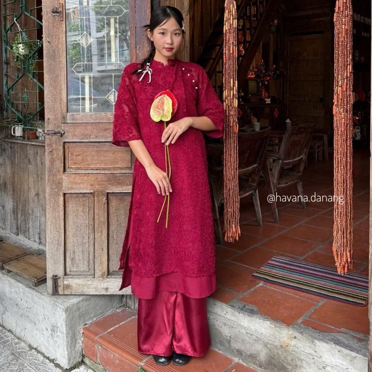 AD HVN Yến Phượng - đỏ