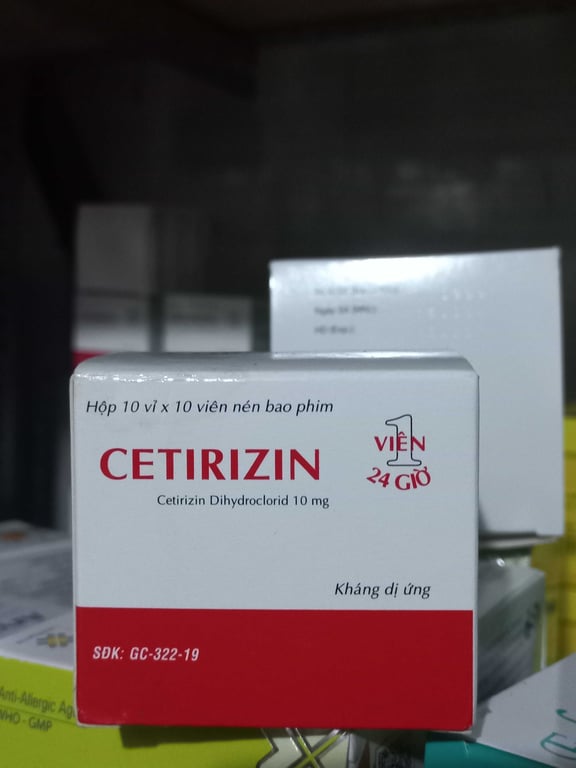 Cetirizin đỏ 10mg h/100v q4