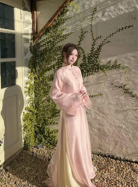AD Thư Hiên + choàng hồng quần váy (S->XXL)