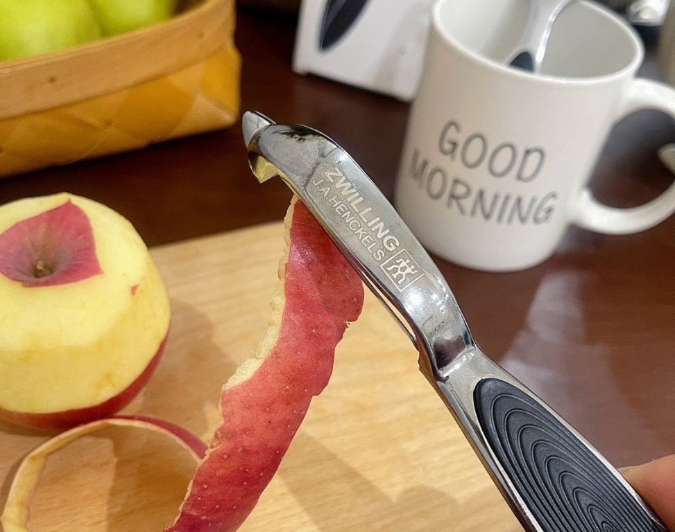 BỘ DỤNG CỤ 2 MÓN NẠO CỦ QUẢ ĐA NĂNG HÃNG ZWILLING